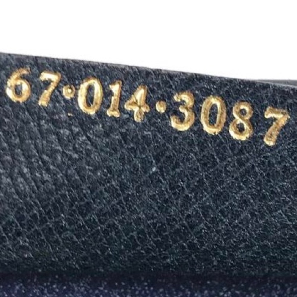 SOLD 🔴 🌟 Authentic Gucci pouch - Picture 8 of 9